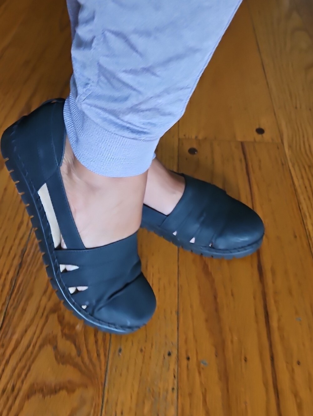 Easy Street- Women's Black Slip-On Casual Flats